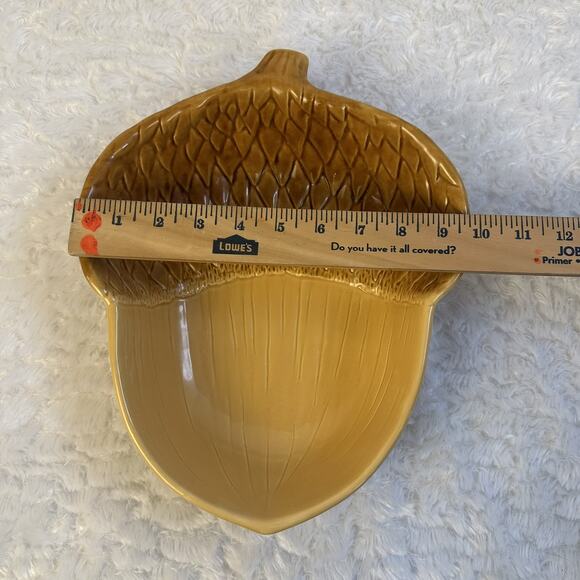 Vintage Ceramic Acorn Shape Serving Dish Large Candy Bowl Harvest Fall Plate - Picture 7 of 7